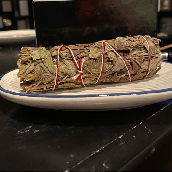 4” Wide Sage Stick Aromatherapy Bundle with Ceramic Dish, Gypsy Soul - Picture 4 of 10